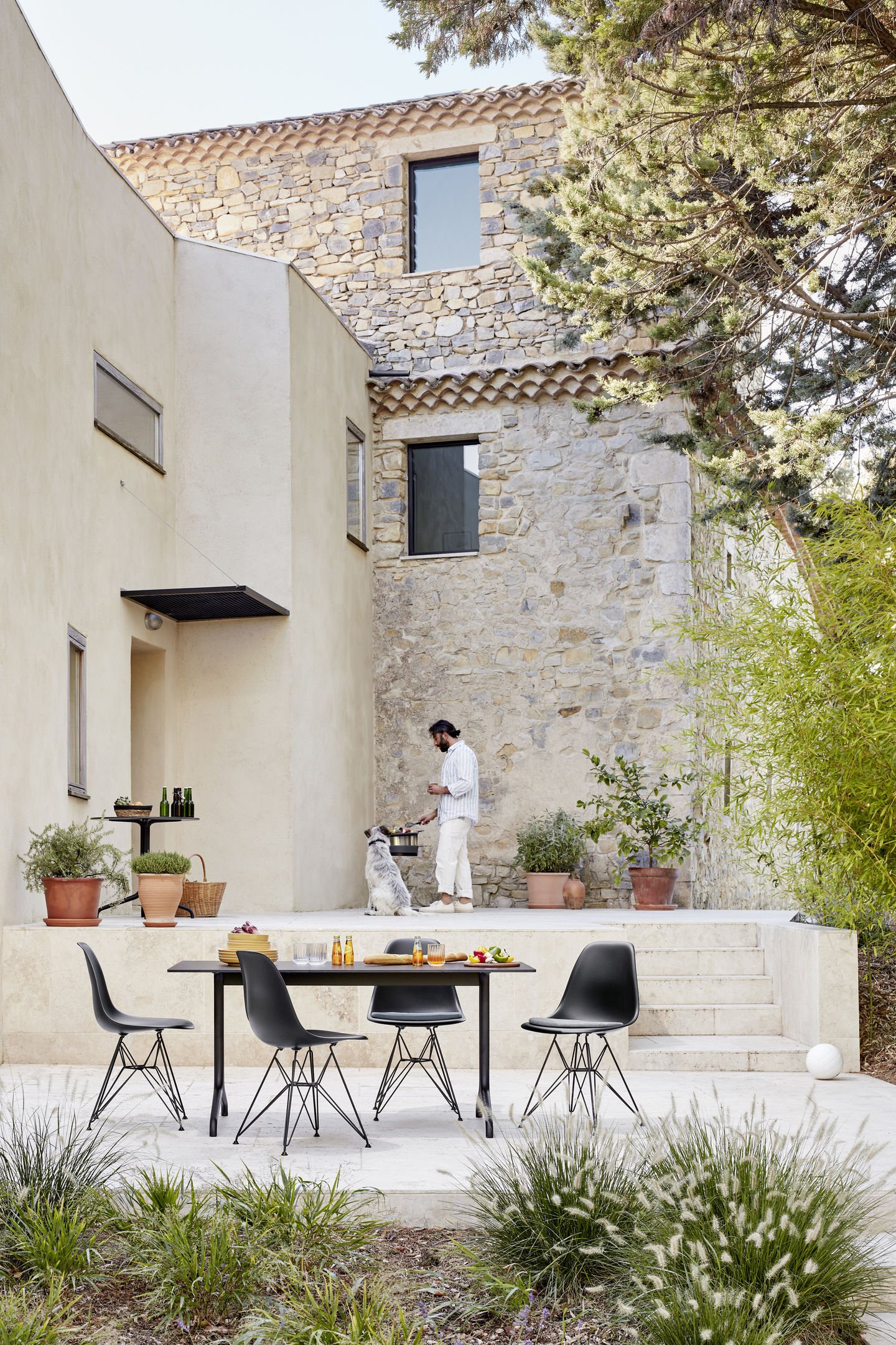 Eames Plastic Side Chair DSR Stuhl mit Sitzpolster Vitra