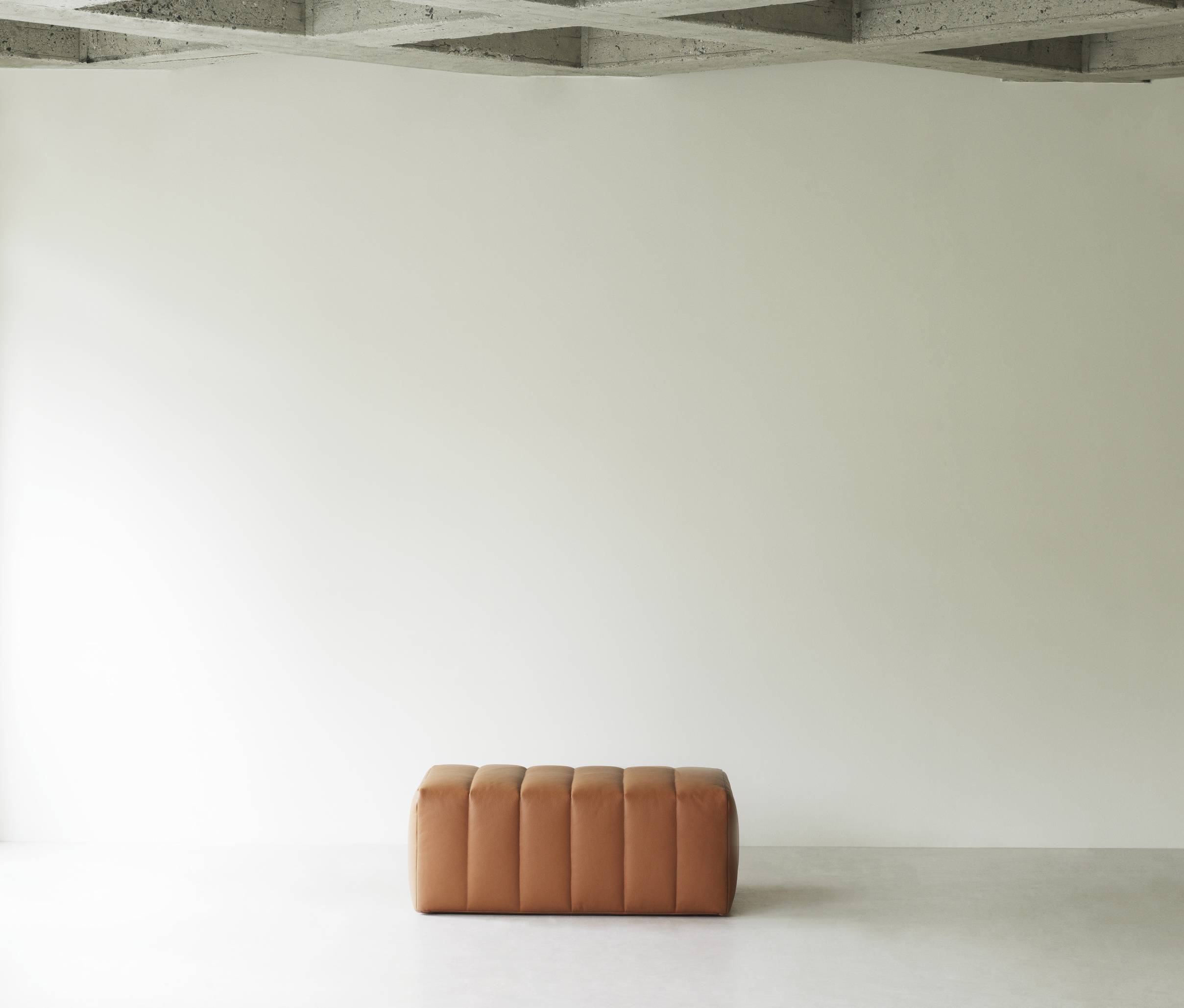 Scene Pouf Large Hocker Normann Copenhagen