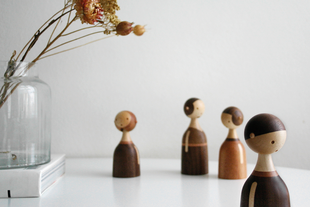 Kin Holzfigur Baby Architectmade EINZELSTÜCK