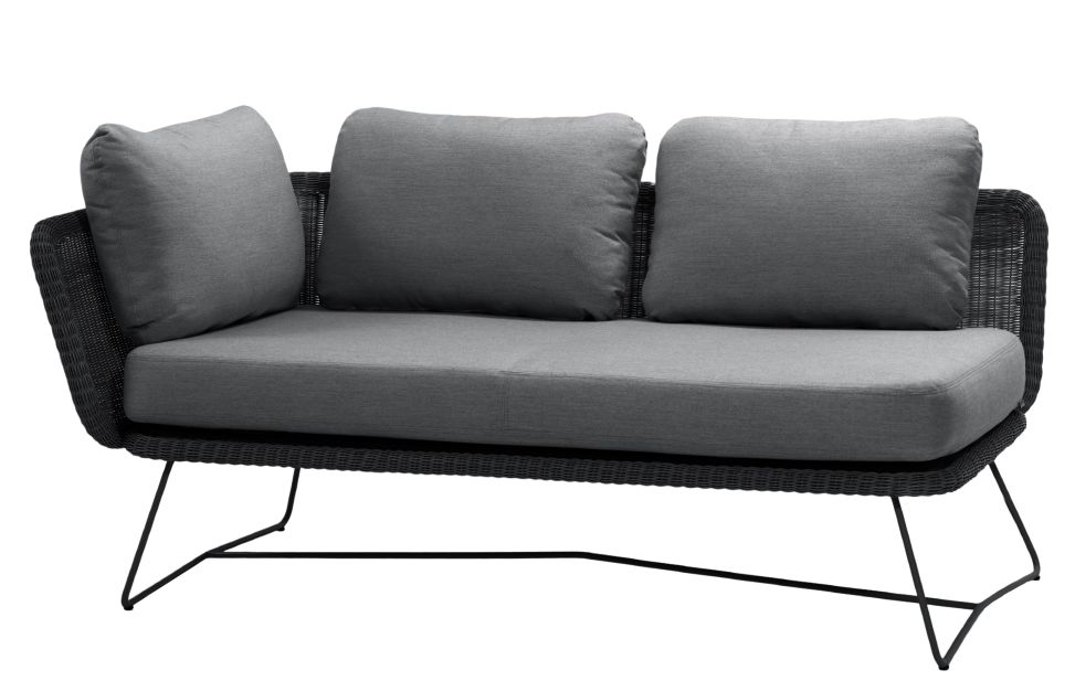 Horizon Outdoor Modulsofa 2-Sitzer rechts mit schwarzem Cane-line Gestell und grauen Kissen.