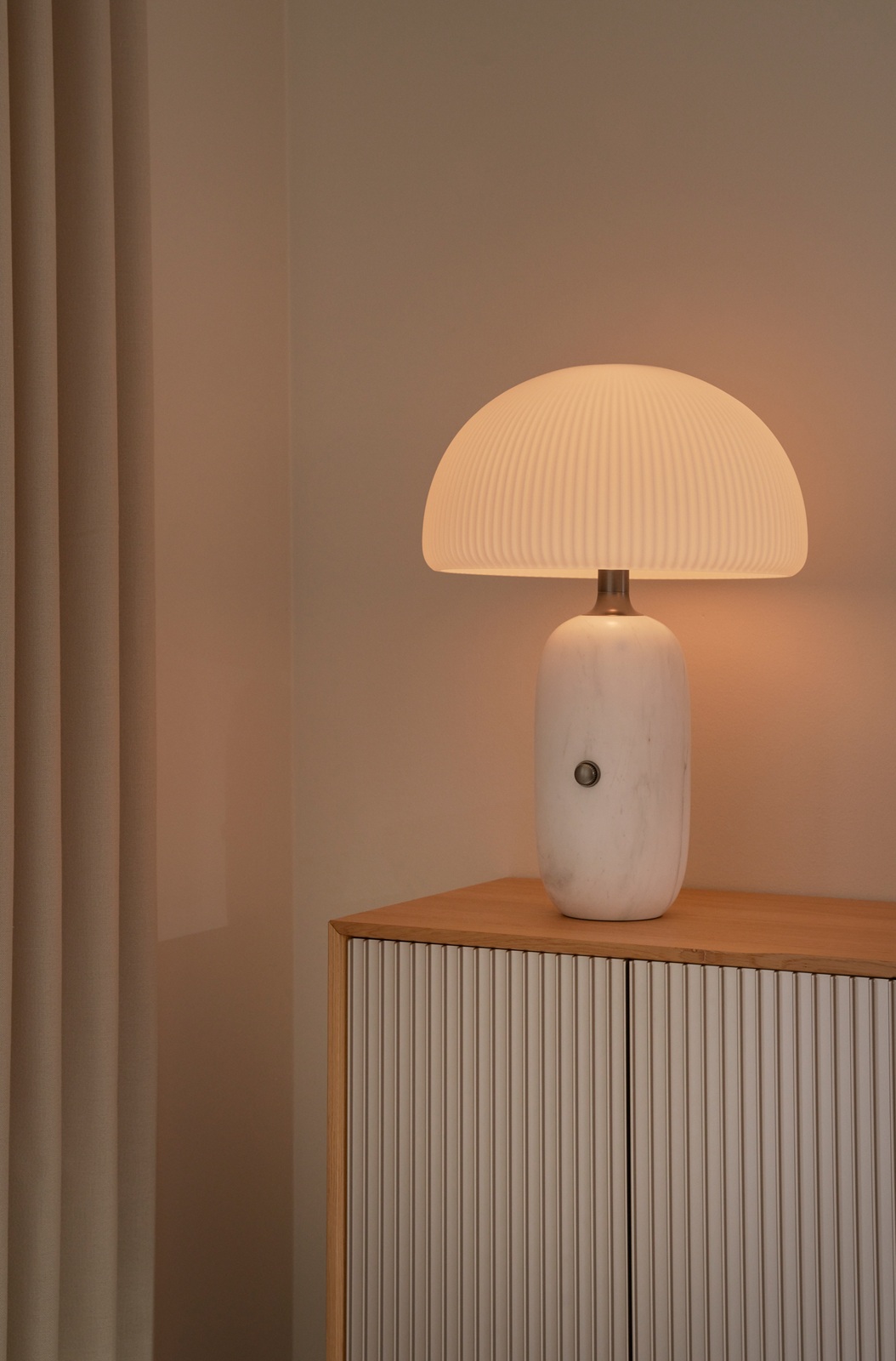 VIPP675 Cabinet System H2 Regal Vipp