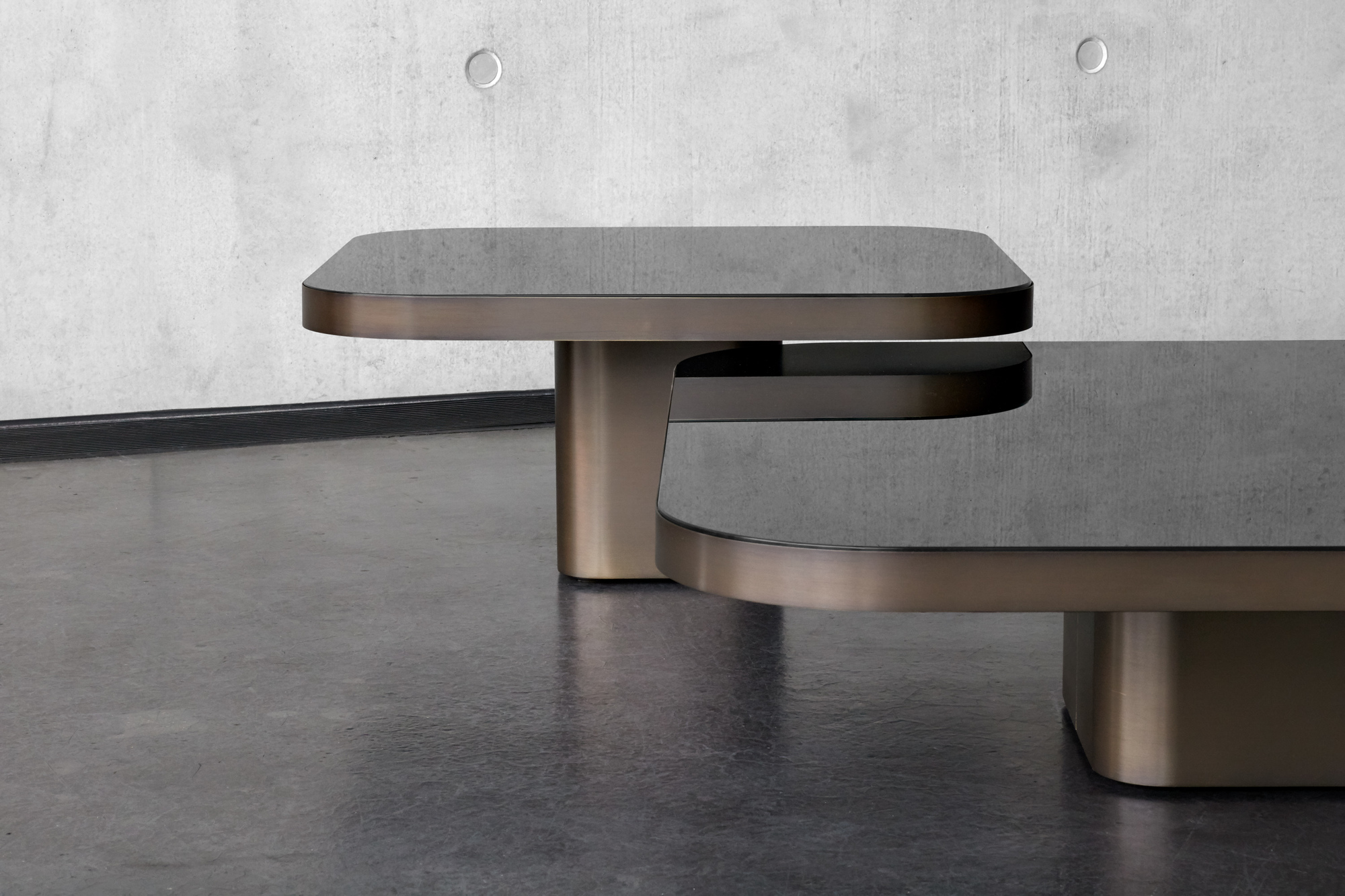 Bow Coffee Tisch No. 3 ClassiCon