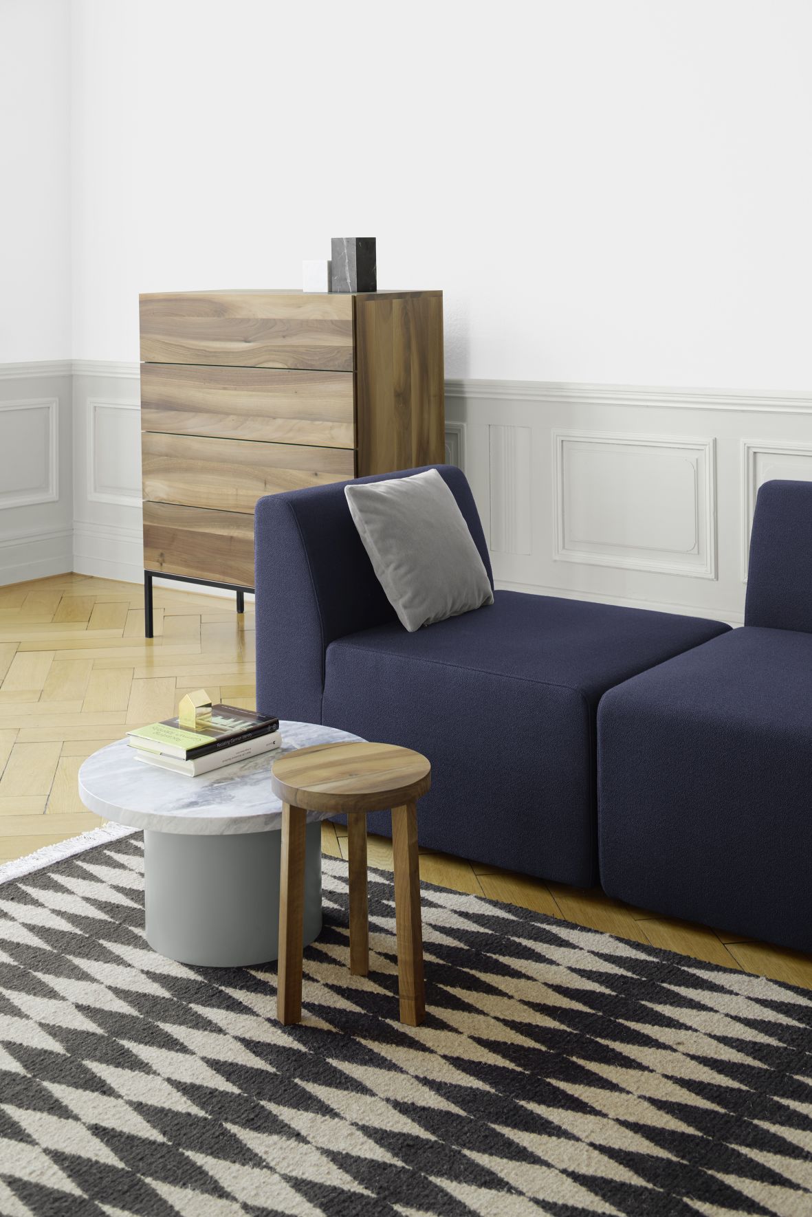 Enoki CT09 Beistelltisch e15