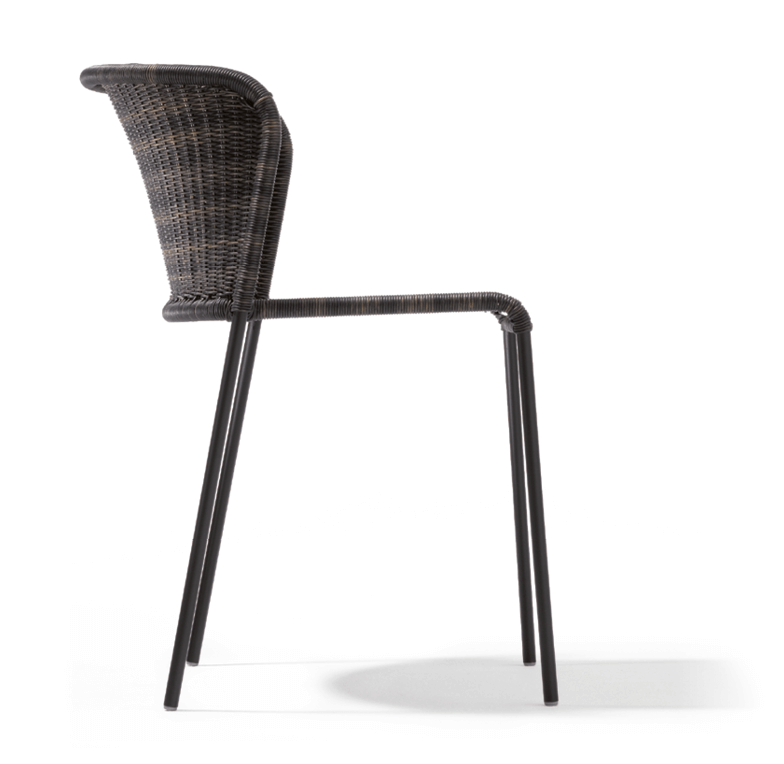 Santa Lucia Stuhl von Richard Lampert, Outdoor-Stuhl aus Rattan, Seitenansicht.