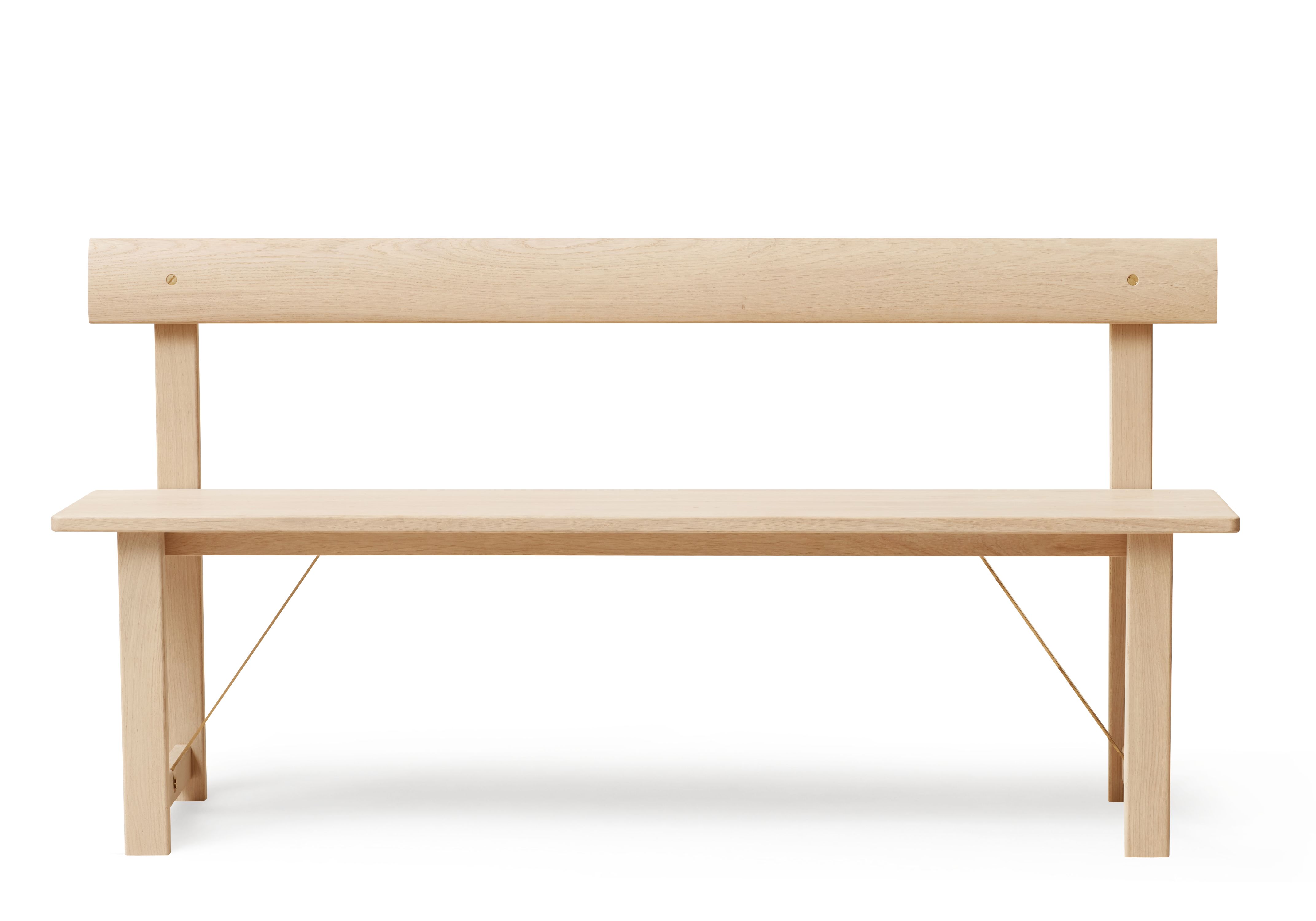 Position Sitzbank aus Eiche, weiß geölt von Form & Refine, moderne Holzbank mit Rückenlehne.