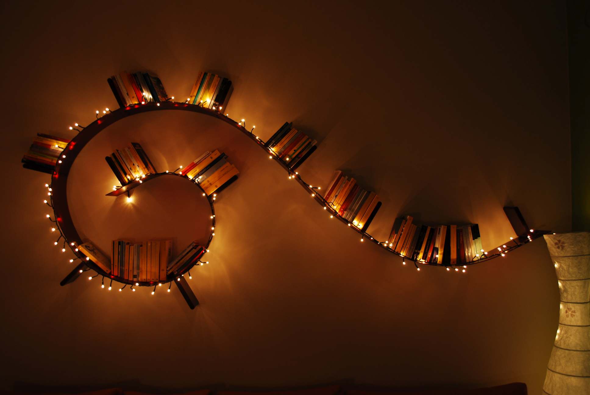 Bookworm Regal Kartell