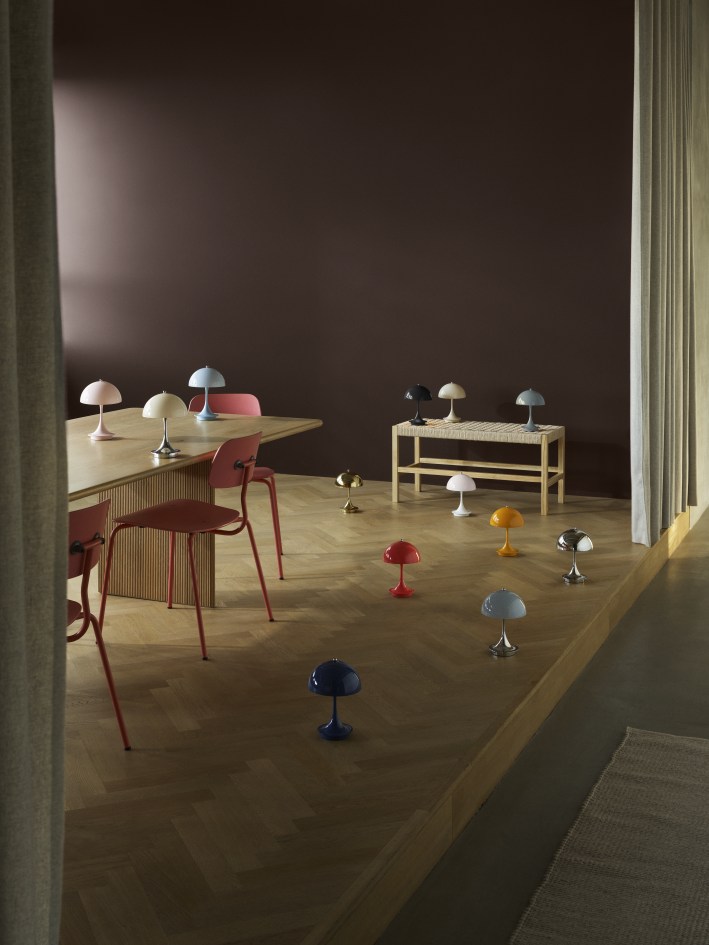 Panthella 160 Portable V3 Akku LED-Tischleuchte Indoor/Outdoor Louis Poulsen 