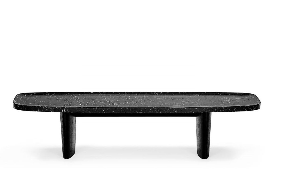 Matéria Couchtisch von Classicon: Schwarzer Marmor Couchtisch Nero Marquina mit ovaler Tischplatte.