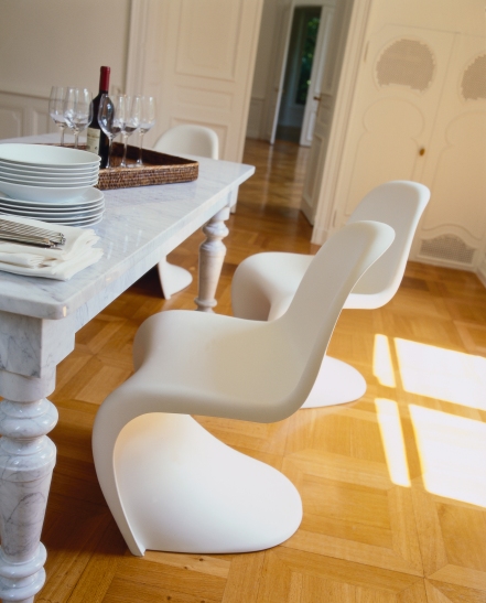 Panton Chair Kunststoff Stuhl Vitra NEUE HÖHE
