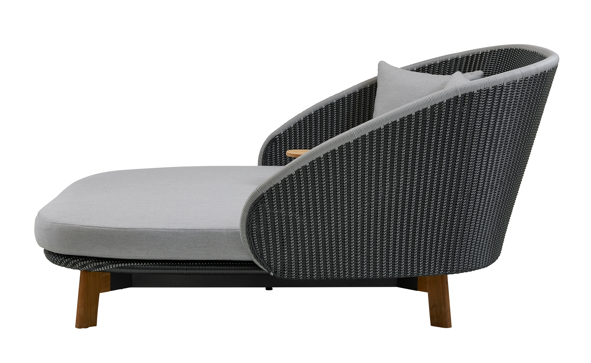Peacock Outdoor Liege mit Tisch und Kissen Cane-Line