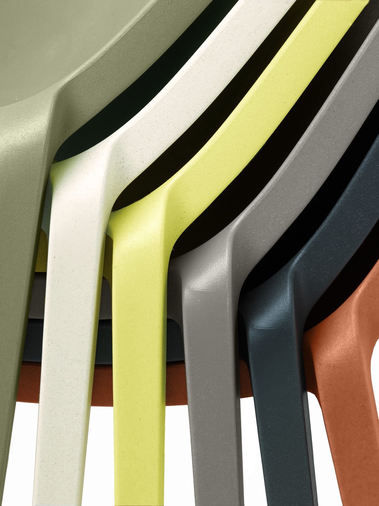 Broom Stacking Chair stapelbarer Stuhl Salbeigrün Emeco