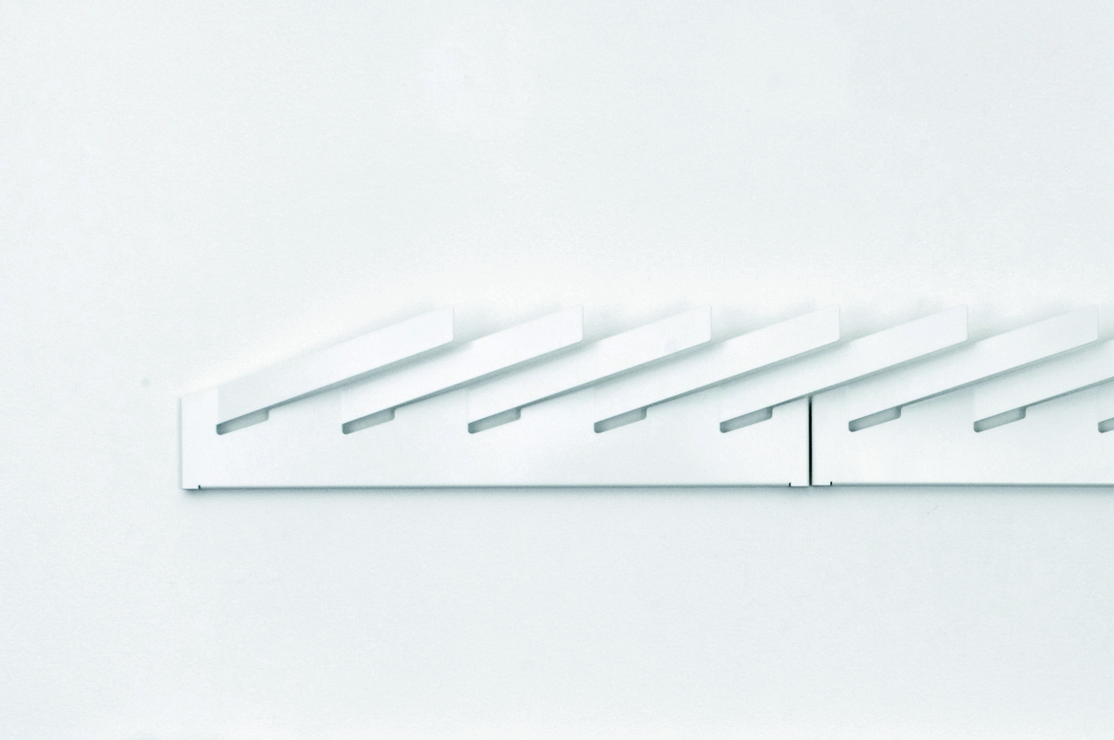 Mr_Magazinhalter Linea1 by Müller Möbelwerkstätten