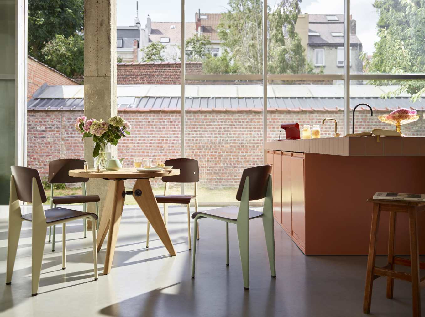 Gueridon Tisch Ø 105 cm Vitra