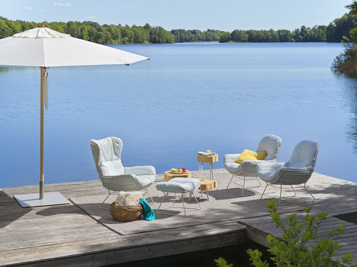 BC 05 Stomp Outdoor Couch- / Beistelltisch Janua
