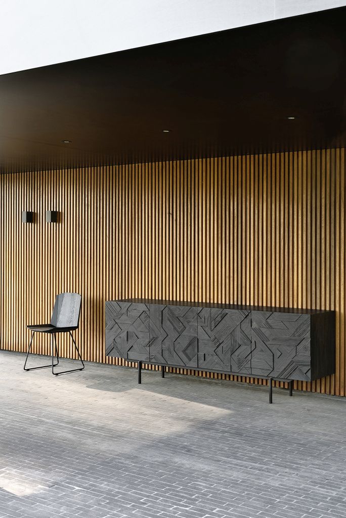 Graphic Teak Anrichte schwarz Ethnicraft