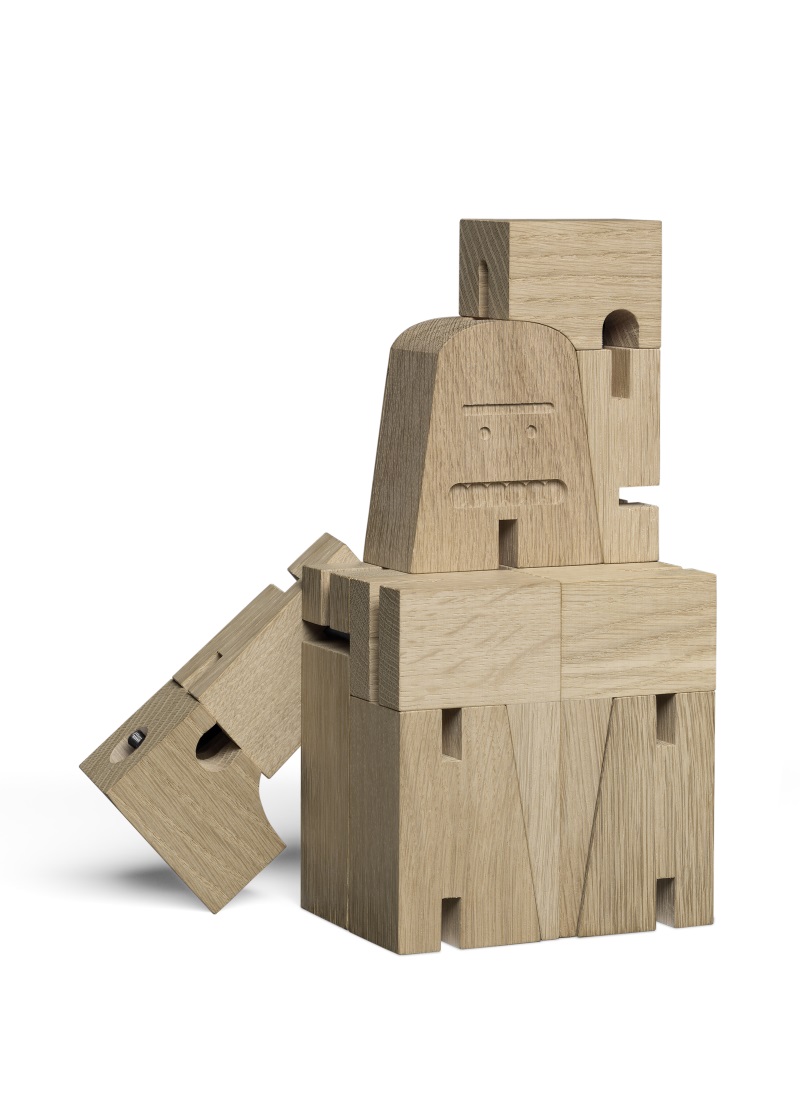 AC16 MR B Holzfigur e15