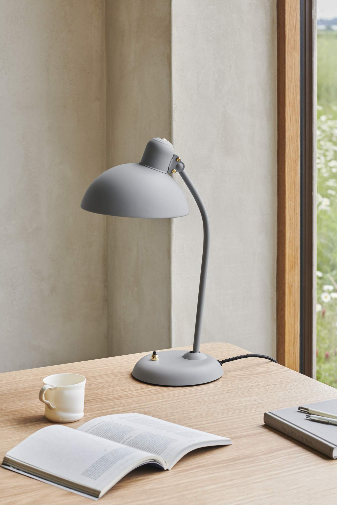 6556 T Tischleuchte KAISER idell Fritz Hansen Easy grey