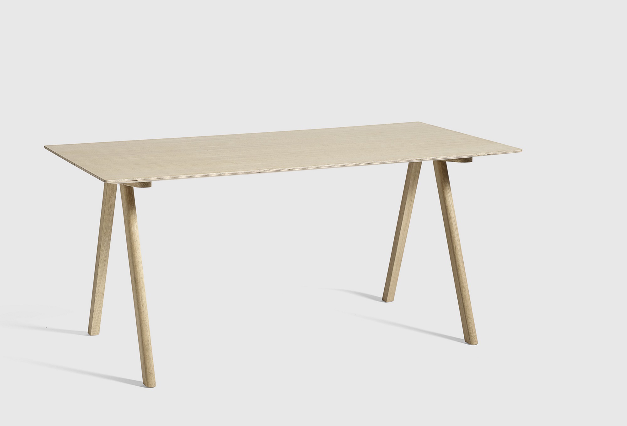 Copenhague Table CPH 10 Tisch Hay Eiche wasserbasierter lack / Platte Linoleum off white MDF Kante