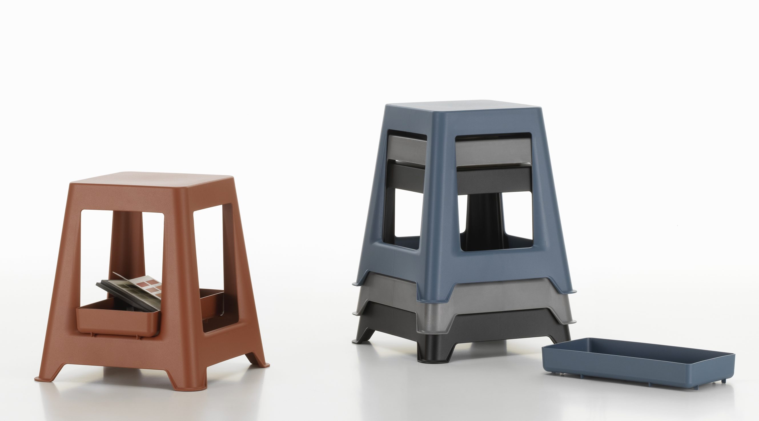 Chap Hocker RE  Vitra