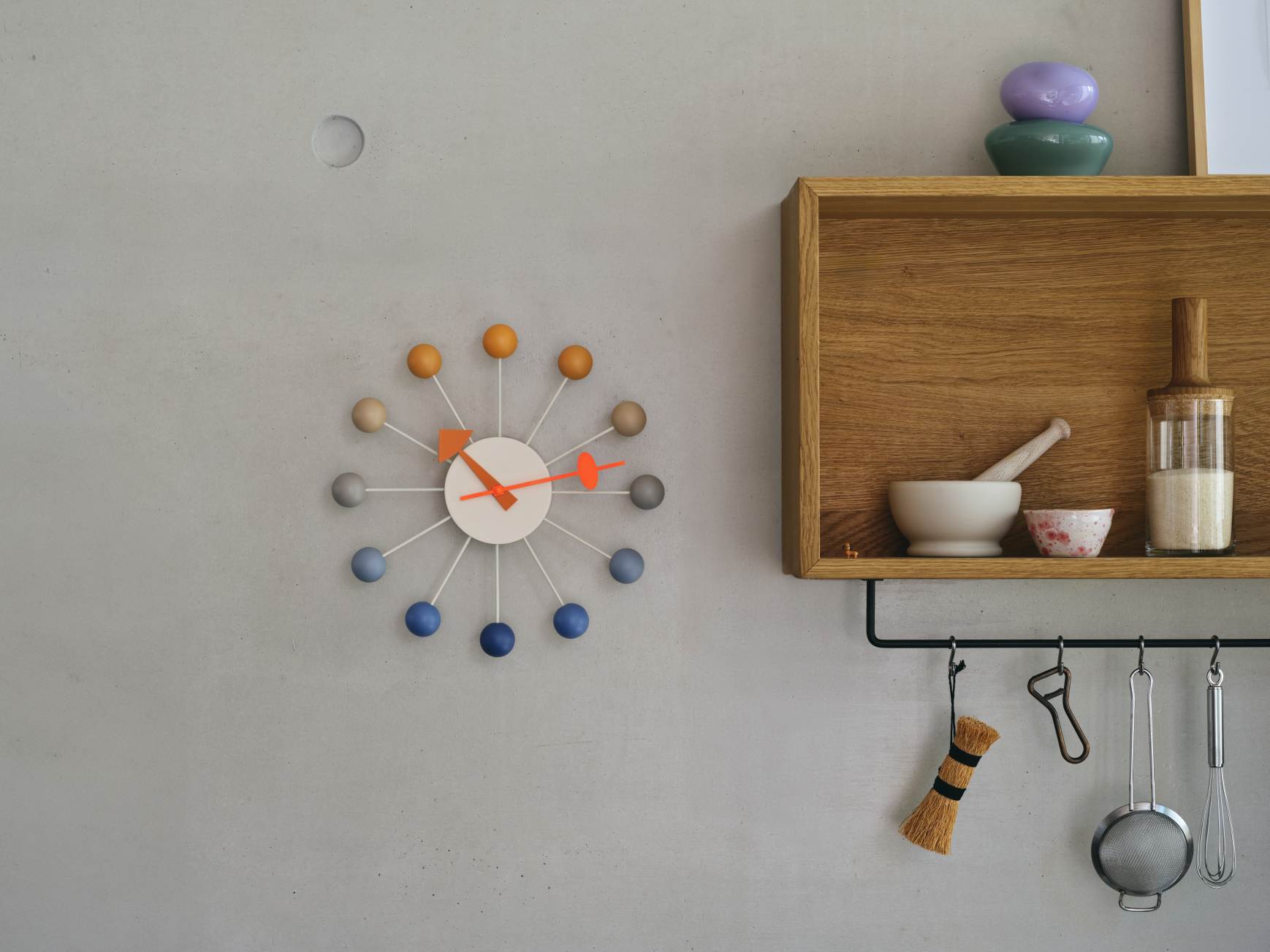 Ball Clock Wanduhr Sunrise Vitra LIMITED EDITION  