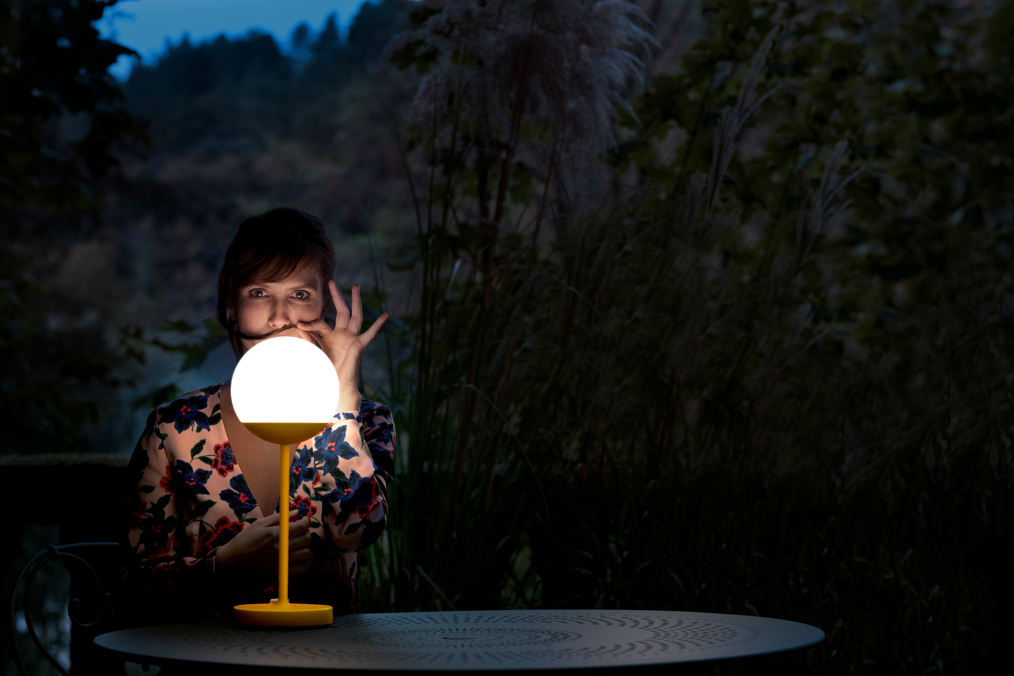 Mooon Tischleuchte H 63 cm ANTHRAZIT Fermob EINZELSTÜCK