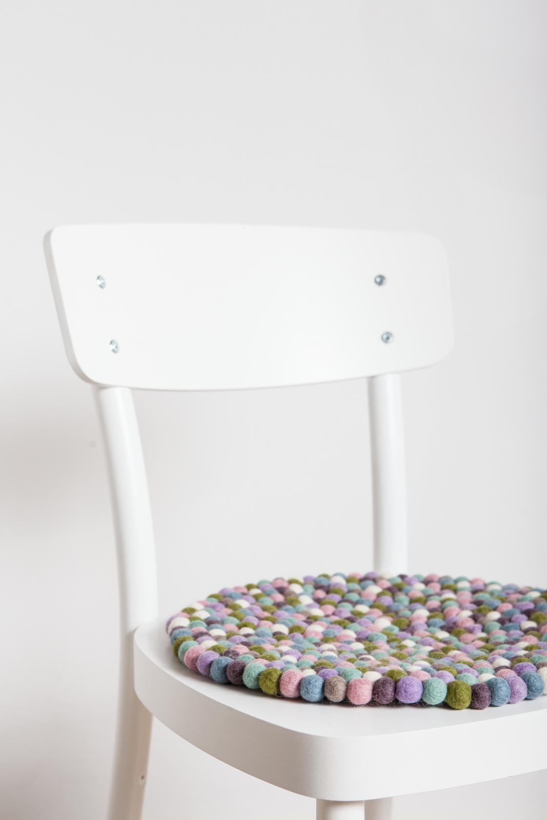 Filzkugel Sitzauflage für Stuhl rund 36 cm myfelt EINZELSTÜCK