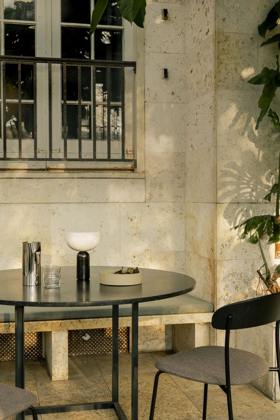 Kizu tragbare Akkuleuchte / Tischleuchte New Works