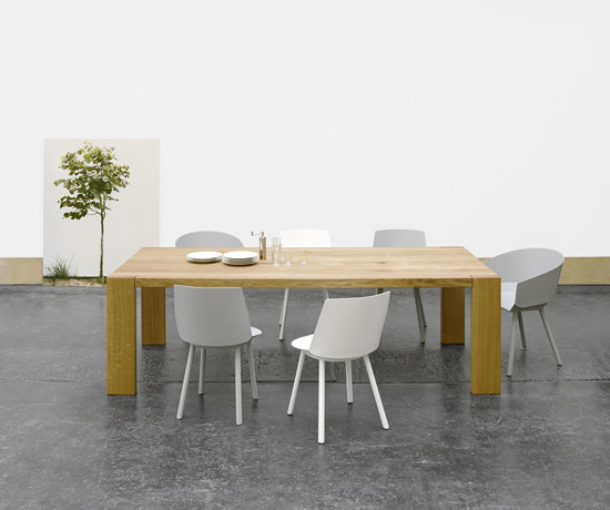 TA17 London Esstisch von Philipp Mainzer e15