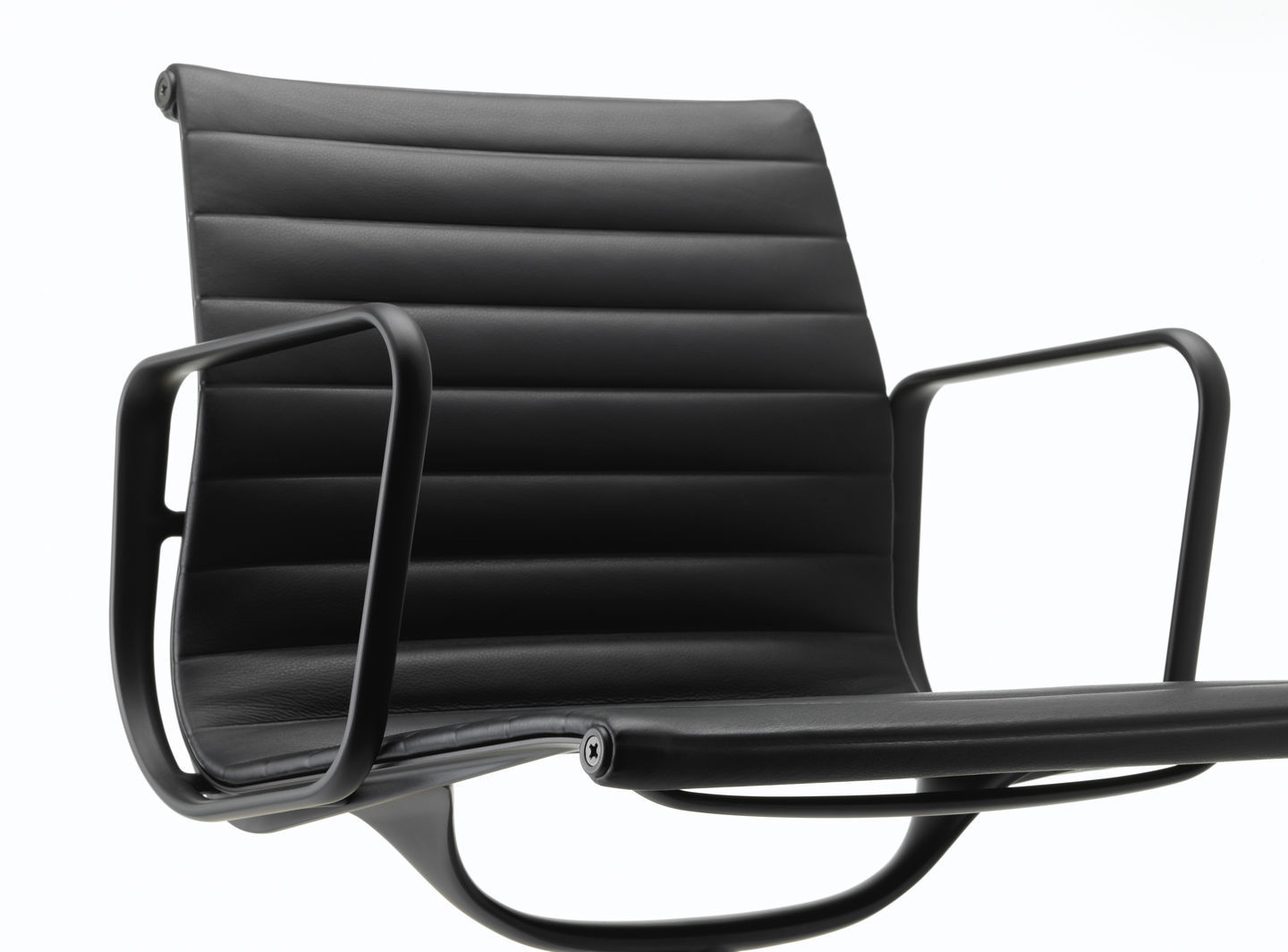 Aluminium Chair EA108 / EA 108 Stuhl Vitra