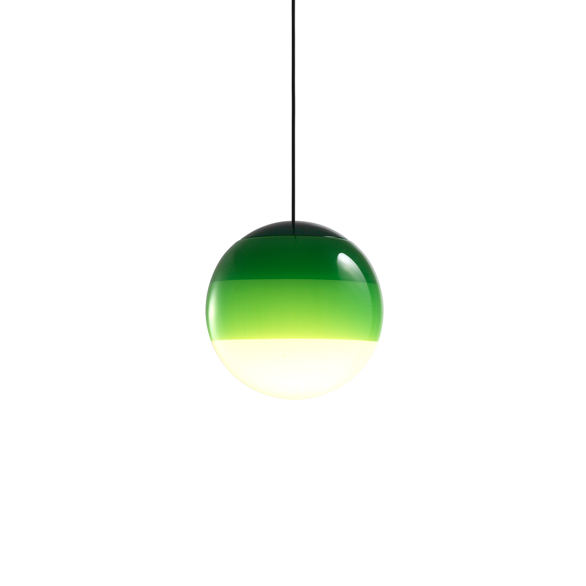 Grüne Dipping Light Pendelleuchte von Marset: Moderne LED Lampe mit Farbverlauf und Kugelform.