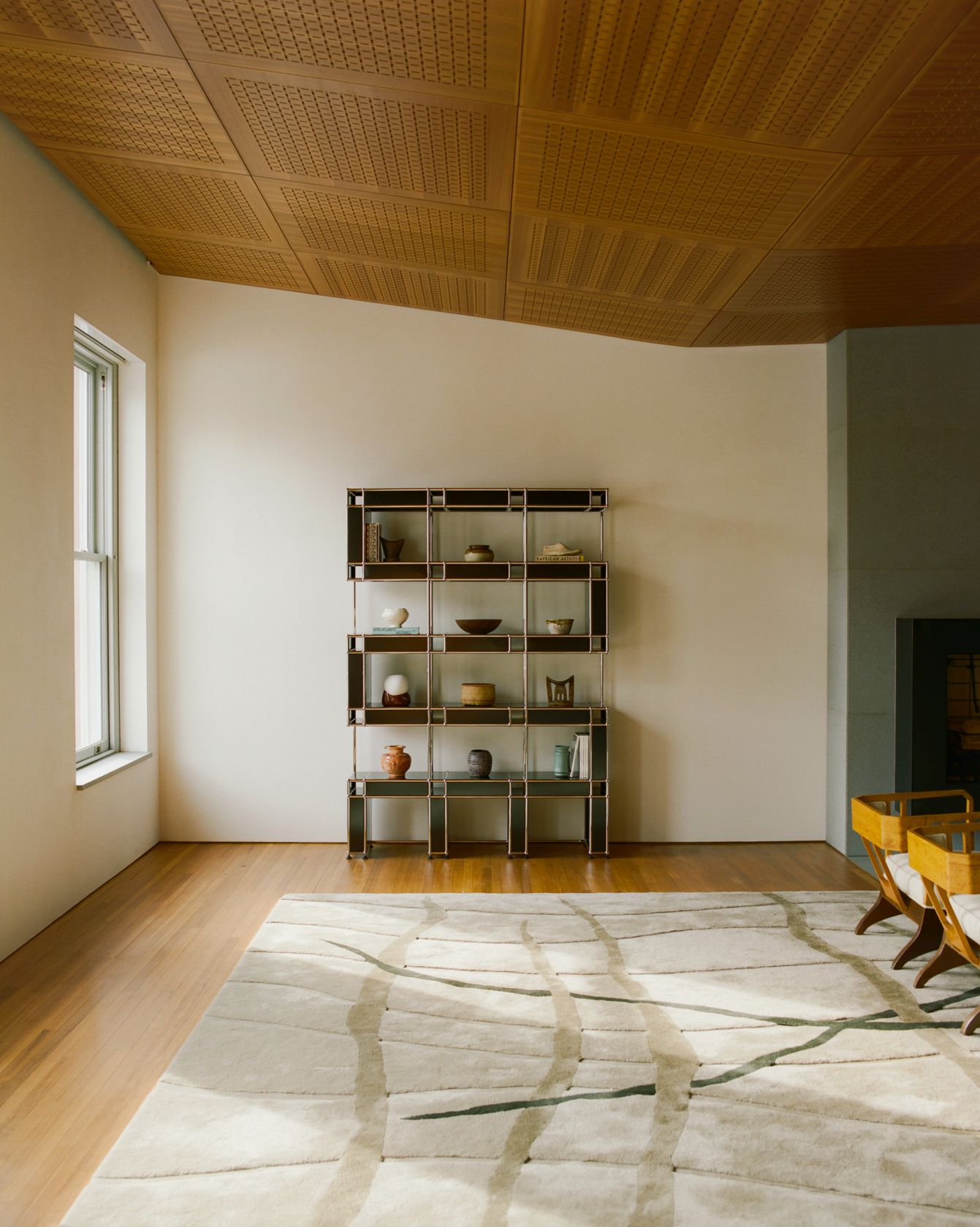 NKYINKYIM Regal USM Haller x Armando Cabral