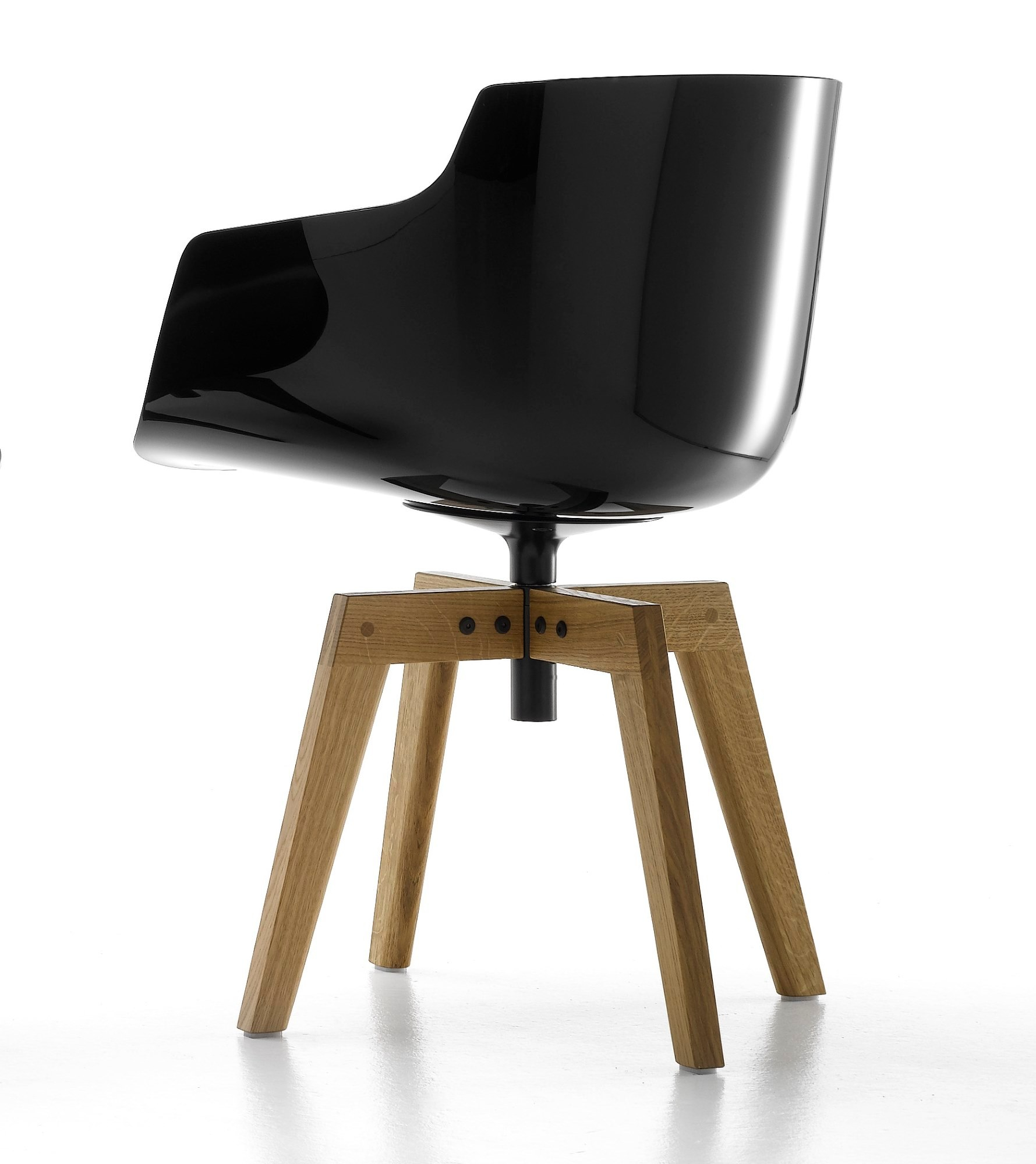 Flow Slim Armlehnenstuhl Eiche MDF Italia-Schwarz