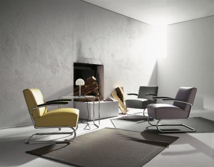 B 9 b Beistelltisch Thonet