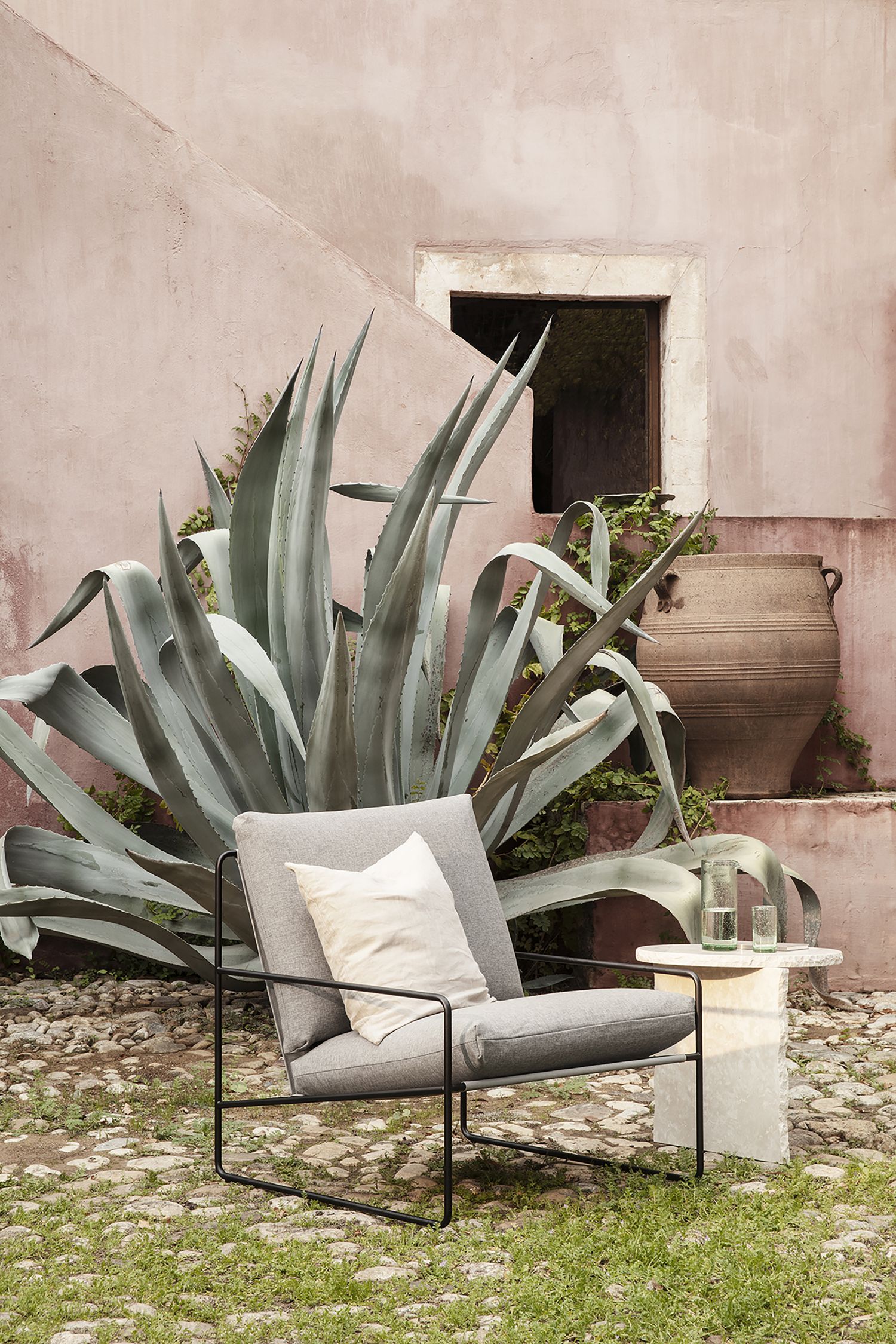Desert 1- Sitzer Outdoor Sessel Gestell Cashmere Ferm Living