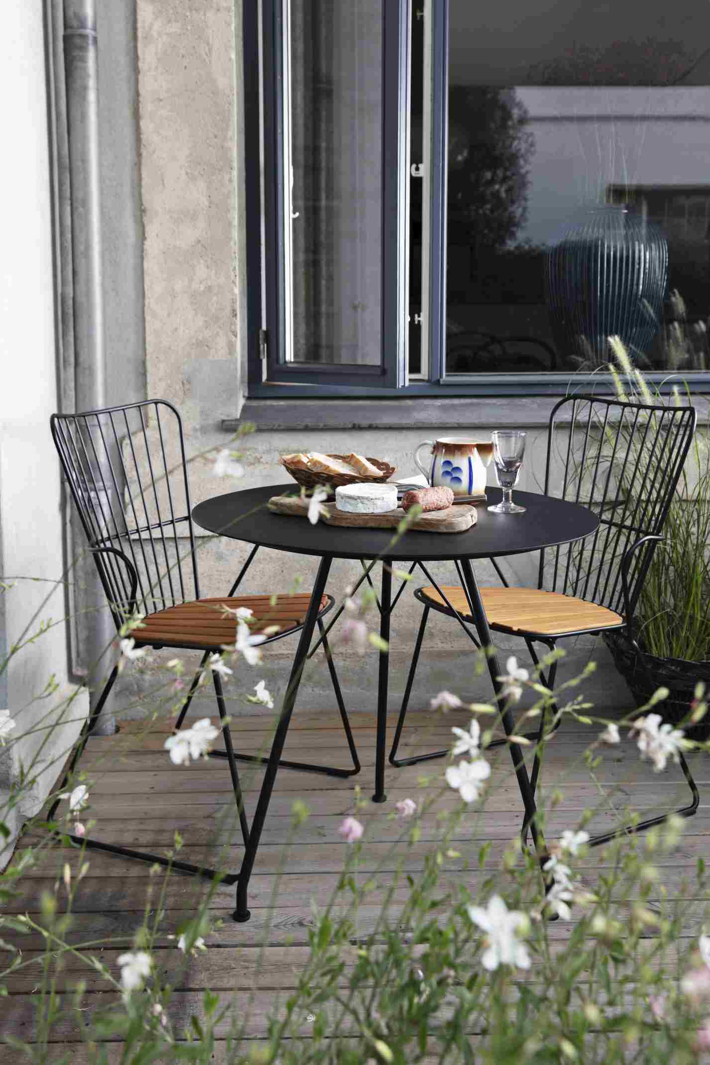 Circum Outdoor Cafe table Couchtisch Schwarz Houe 