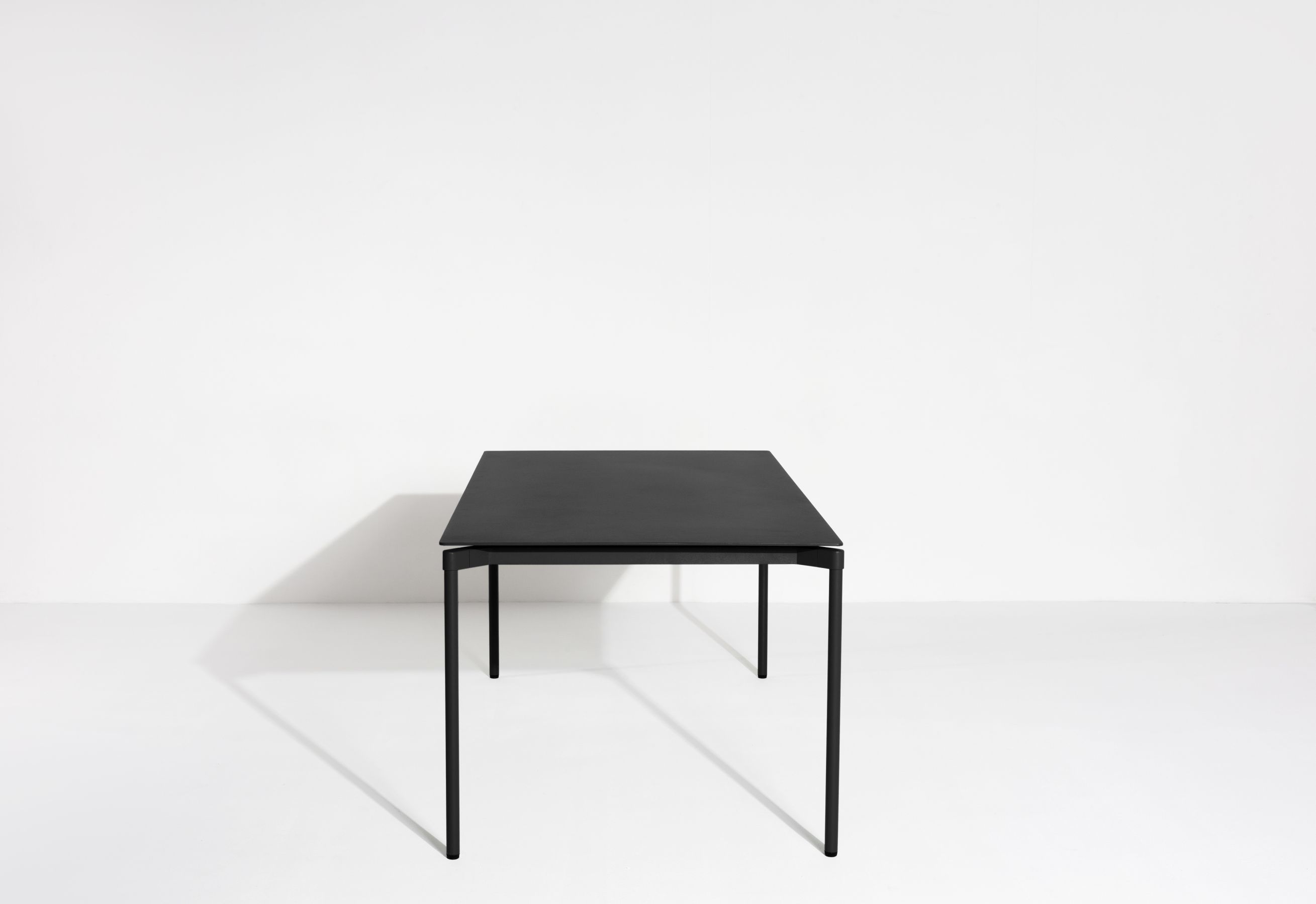 Fromme Dining Table Rectangular Esstisch Rechteckig Petite Friture 
