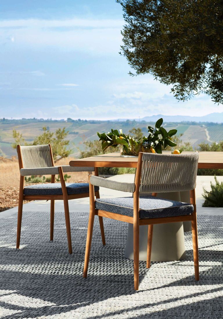 Dine Out Chair Stuhl mit Sitzkissen Cassina