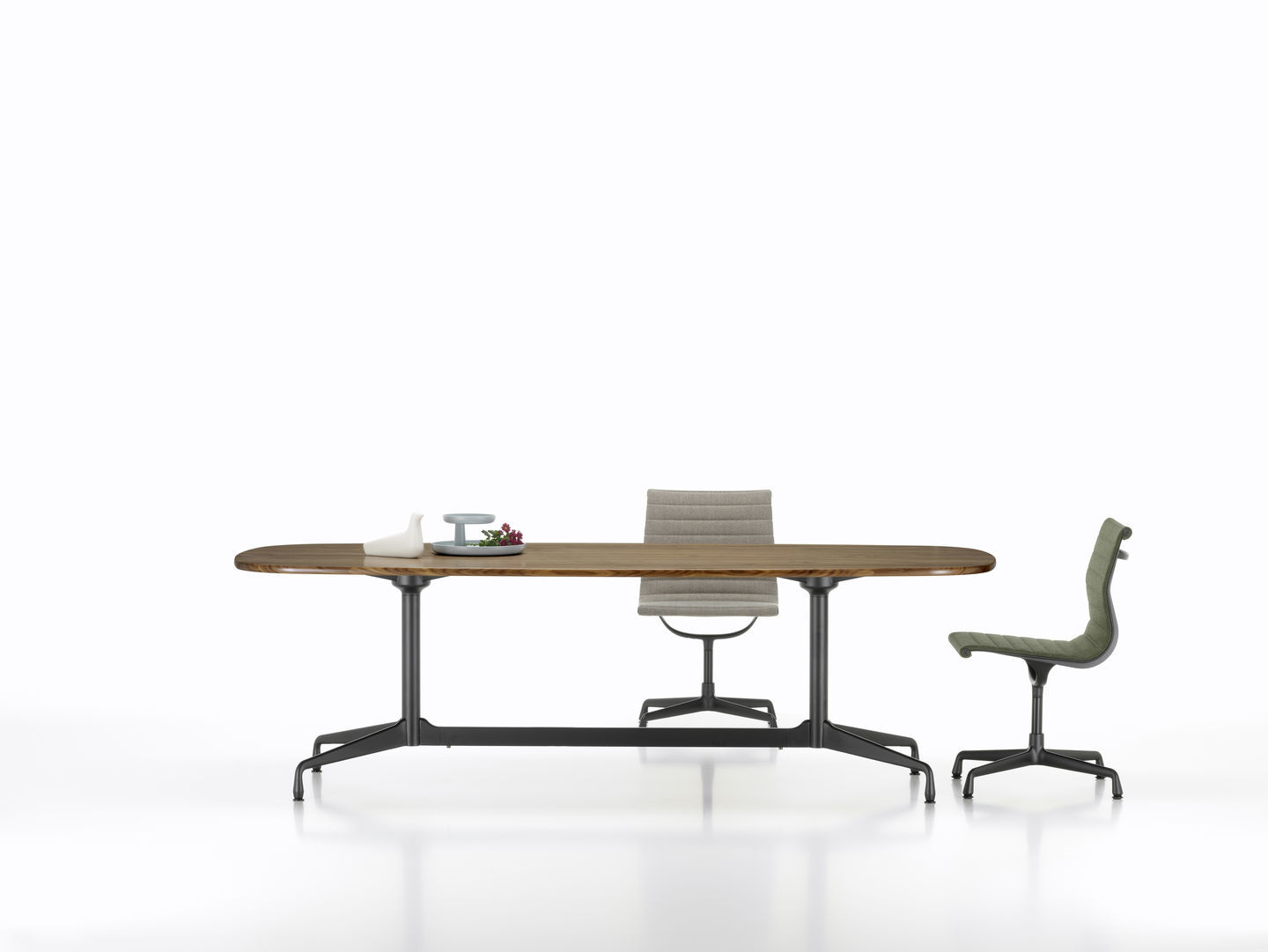 Eames Segmented Table Dining Esstisch Bootsform 220 cm Vitra
