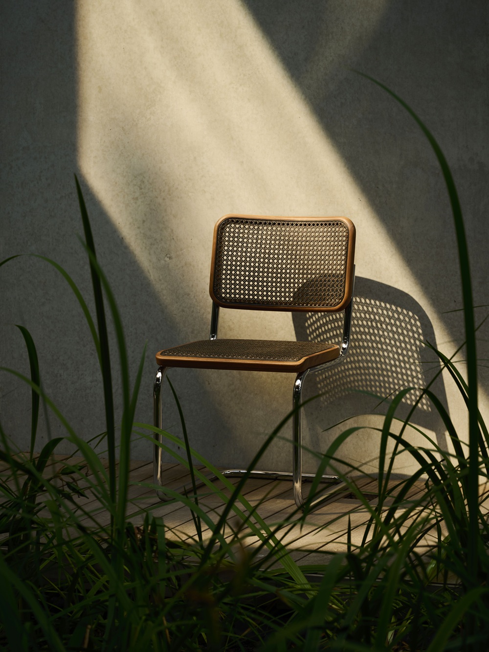 S 32 V Stahlrohr Klassiker Freischwiger CHROM/NATUR Thonet VORZUGSKOMBINATION