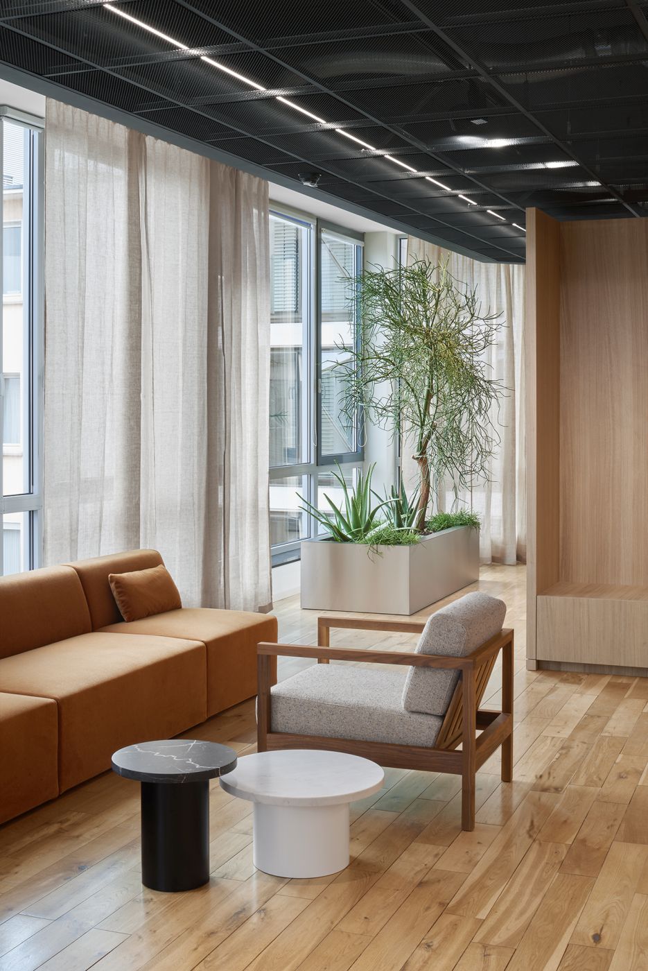 Enoki CT09 Beistelltisch e15