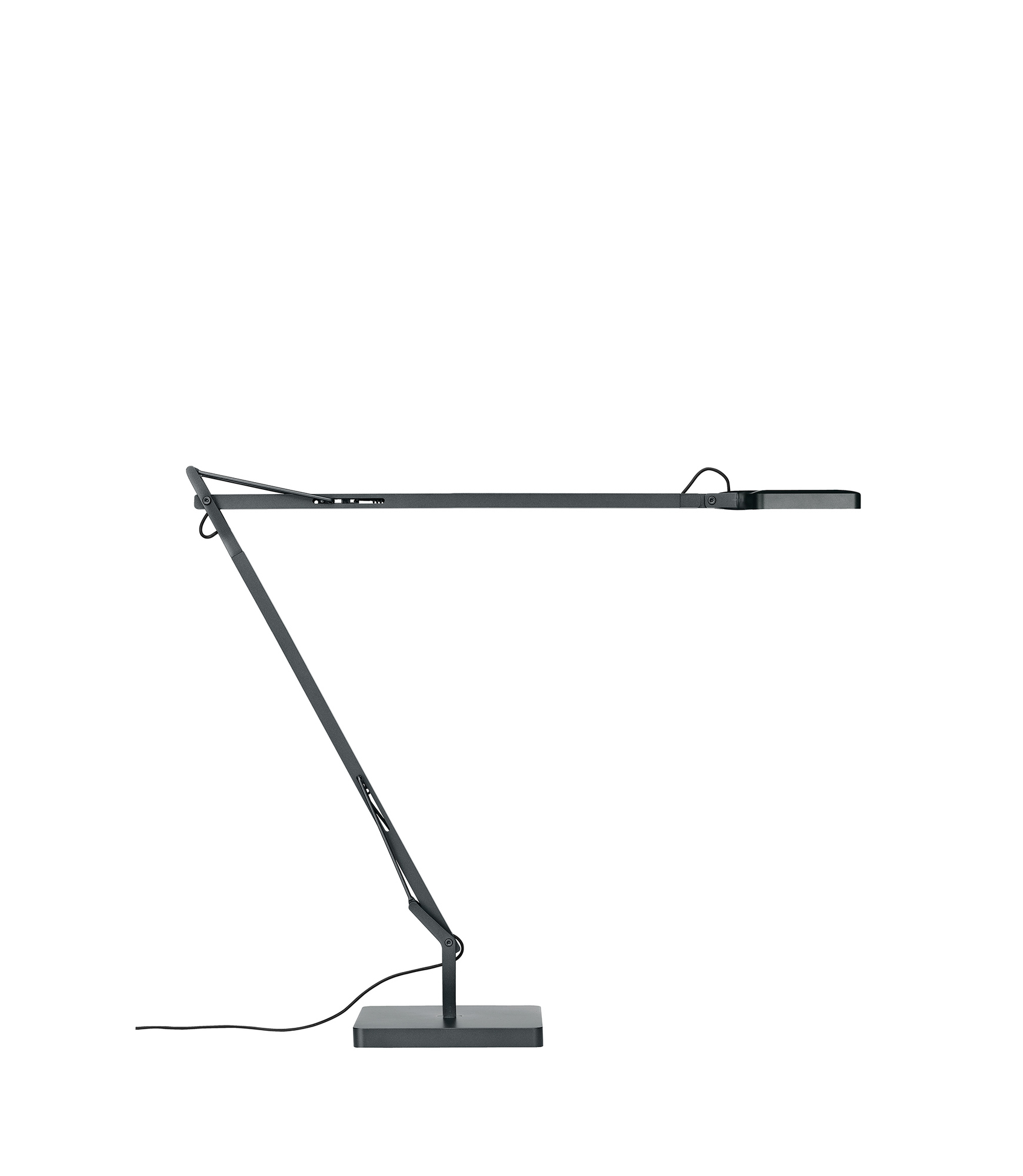 Anthrazitfarbene Kelvin LED Tischleuchte von Flos mit verstellbarem Arm und minimalistischem Design für Büro und Schreibtisch.