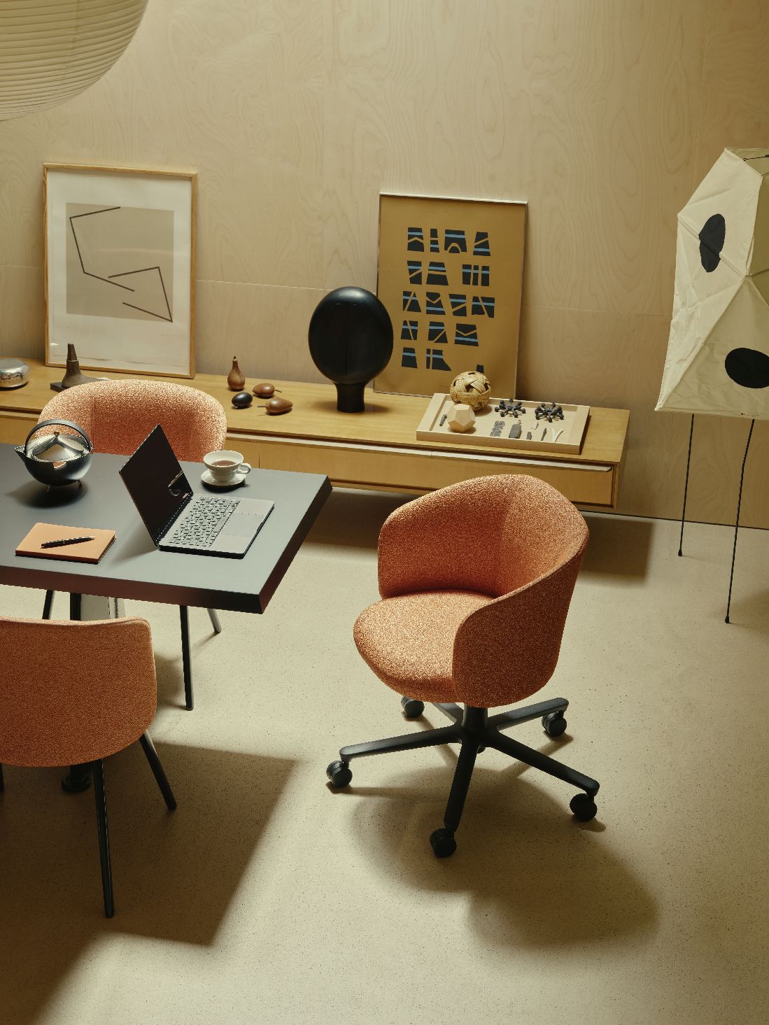 Akari Stehleuchte UF3-Q Vitra