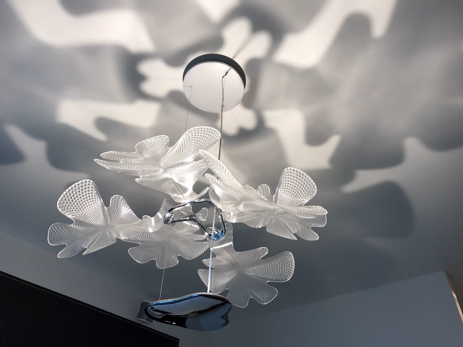 Chlorophilia Pendelleuchte Struktur Chrom Diffusor transparent Artemide