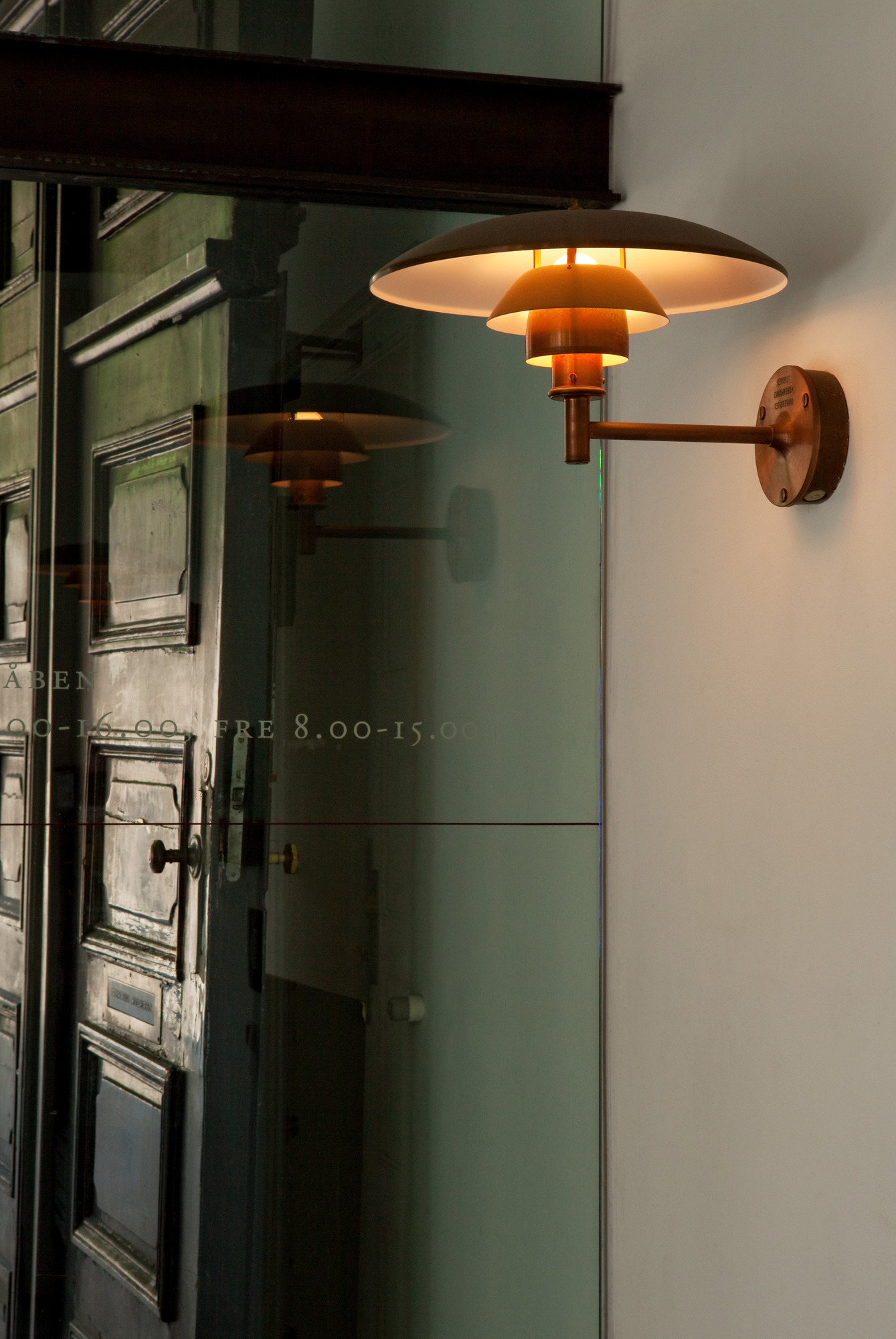 PH Wall Outdoor Wandleuchte Louis Poulsen