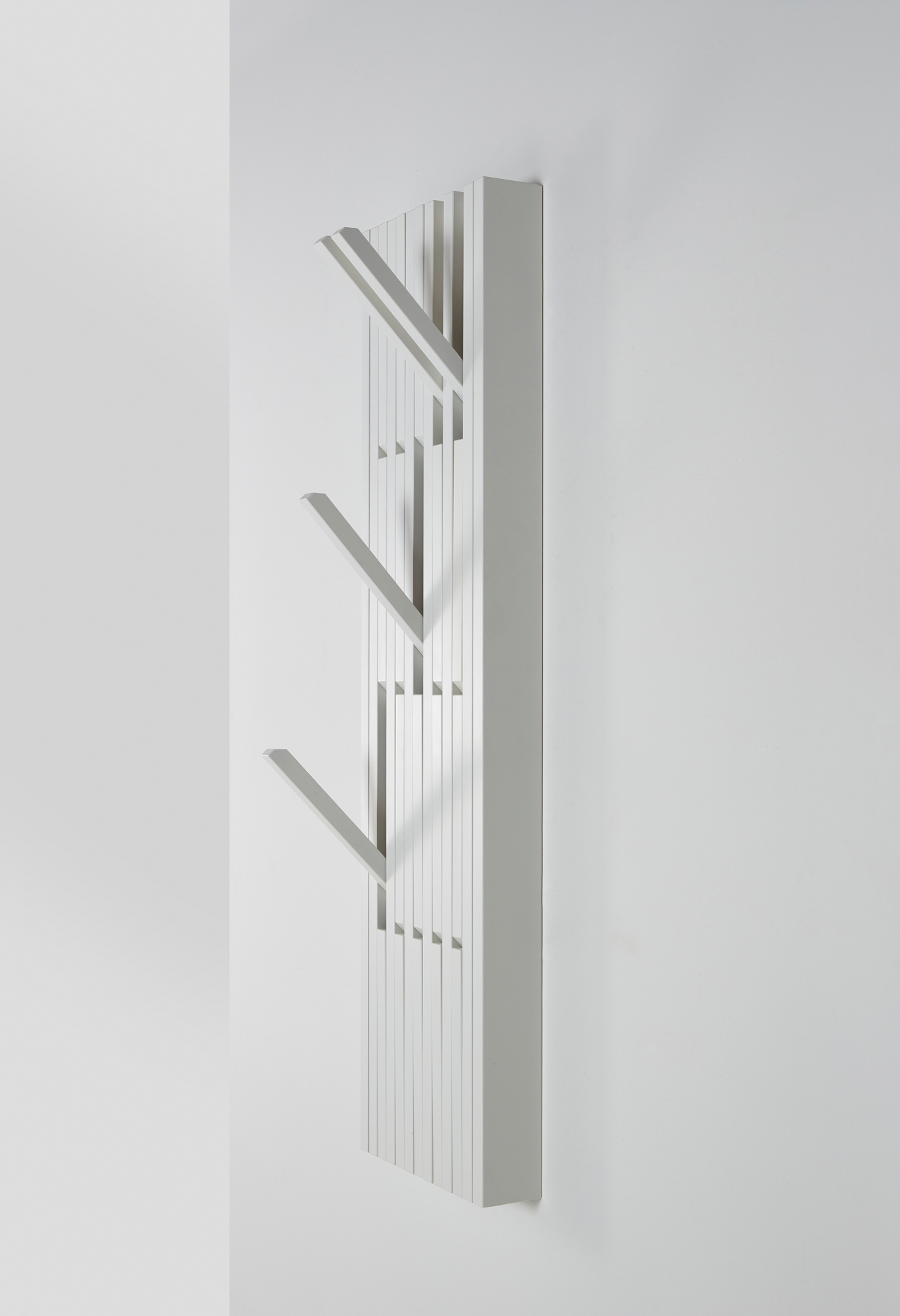 Piano Wandgarderobe klein Buche weiß lackiert PER/USE