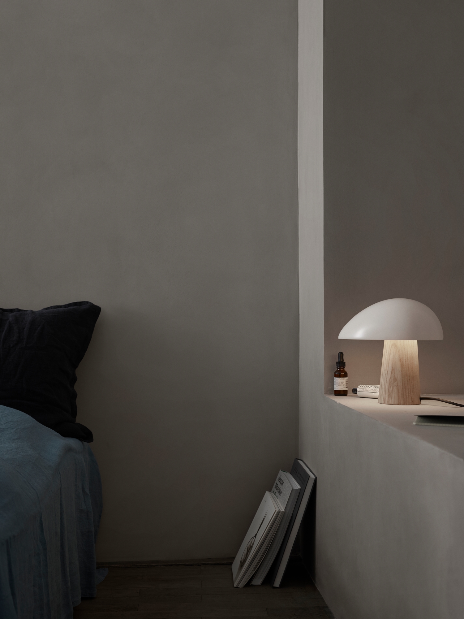 Night Owl Tischleuchte Mitternachtsblau Fritz Hansen