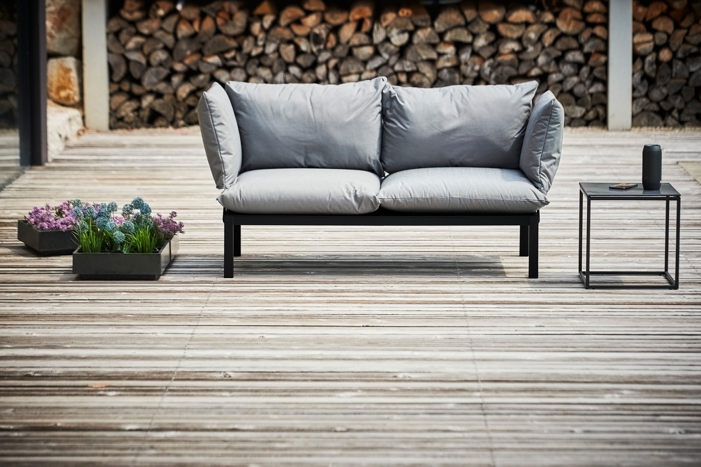 Fiam Domino Outdoor Sofa 2-Sitzer mit Armlehnen und Kissen Jan Kurtz