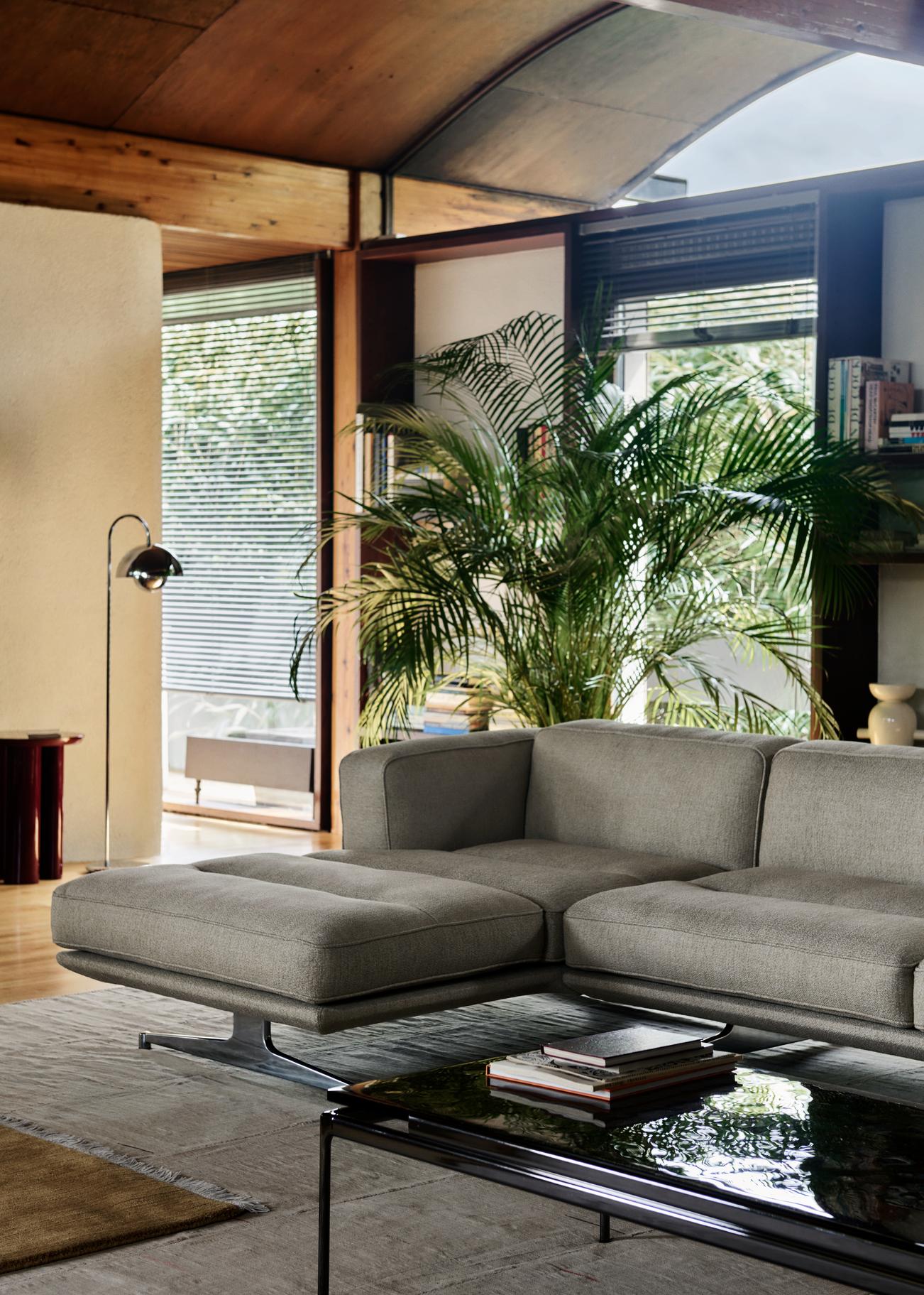 Flowerpot VP12 Floor lamp Stehleuchte AndTradition