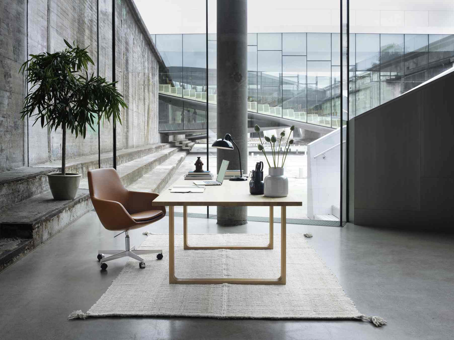 Little Giraffe Drehstuhl 3211R Abnehmbarer Bezug Fritz Hansen