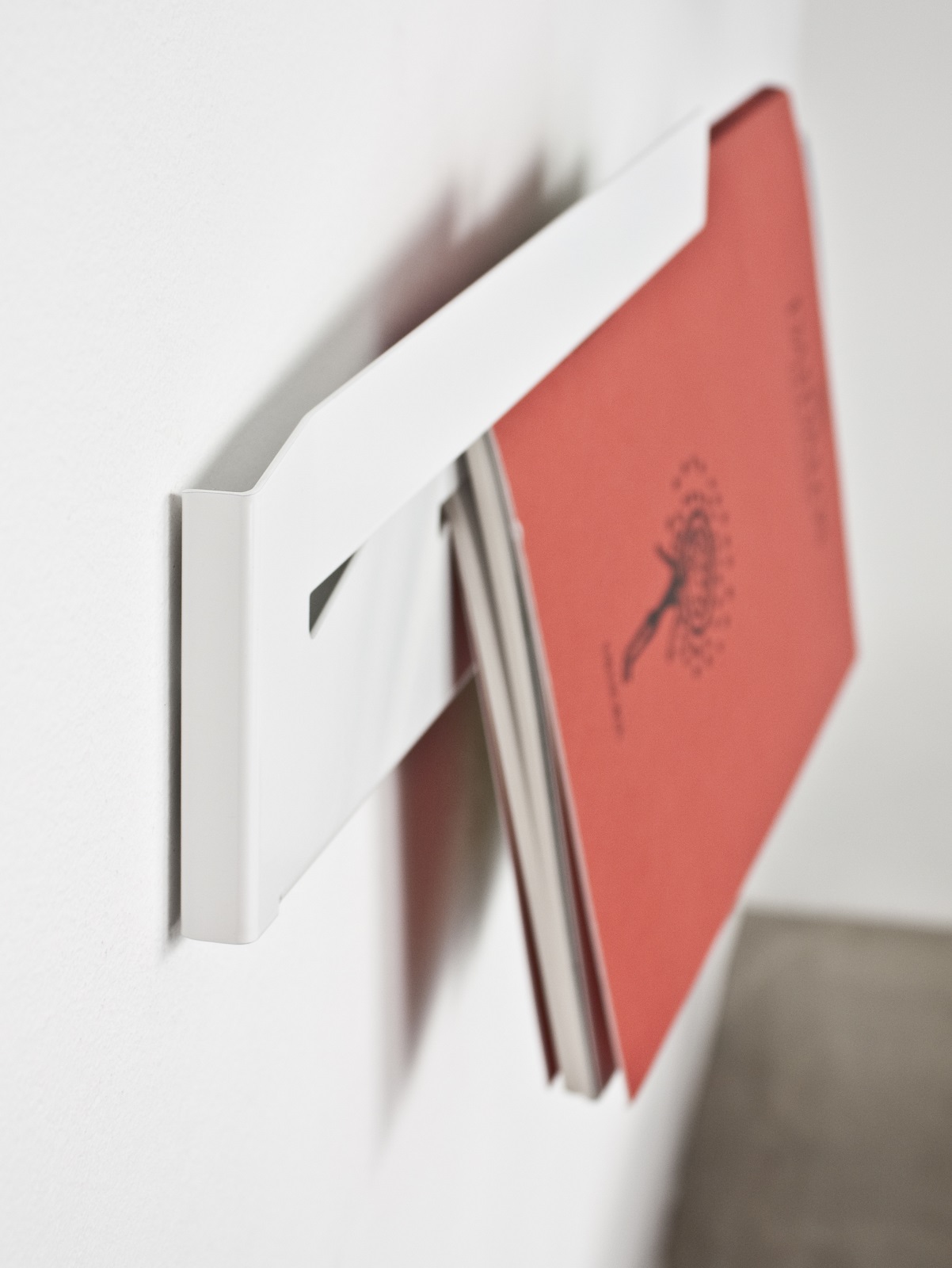 Mr_Magazinhalter Linea1 by Müller Möbelwerkstätten